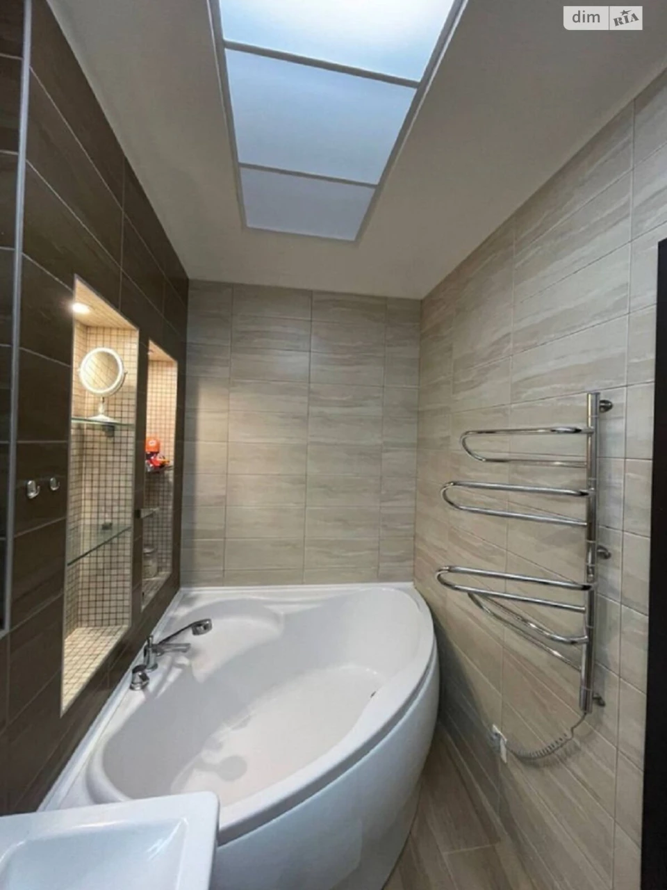 For Sale Apartment Working
