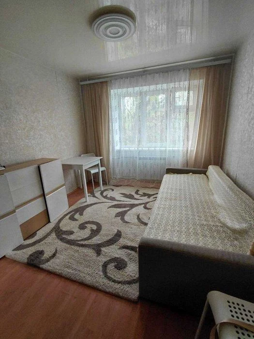 I will sell a room in a communal apartment on Fontana