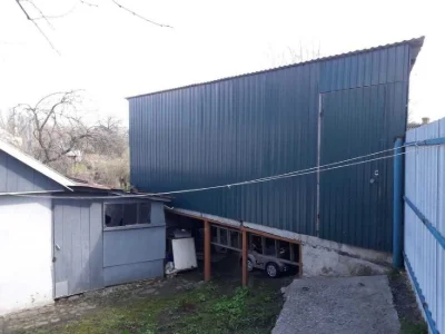 Продаж окремого будинку на Половках