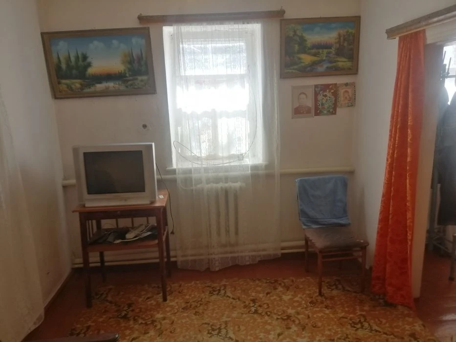 Продам дом. На правом берегу.