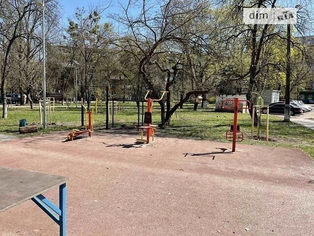 Продажа комнаты 9.2 кв. м по ул. Академика Доброхотова 14 •