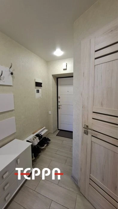 Продажа: 2-комнатная квартира, БШ
