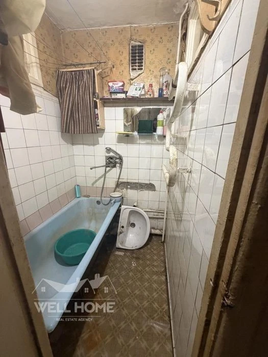 Apartment for sale 3k Nadiya Svitlichna, 2 Kyiv