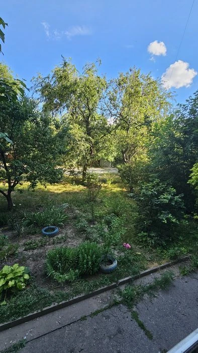 Urgent! 4th apartment in the Center of Khortytskyi district 1/9 condominium,
