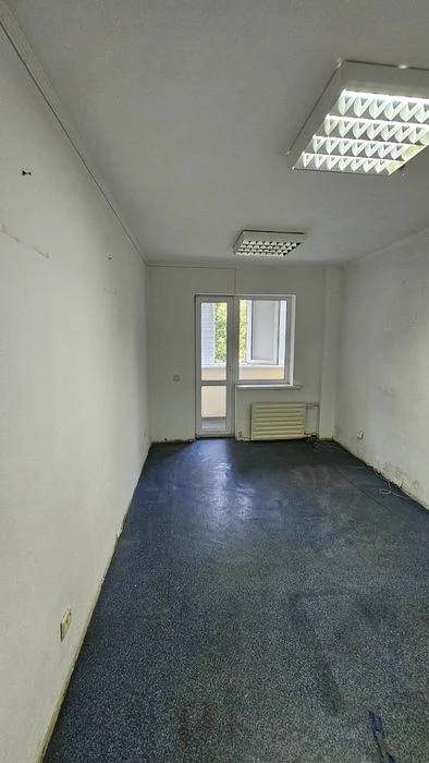 Urgent! 4th apartment in the Center of Khortytskyi district 1/9 condominium,