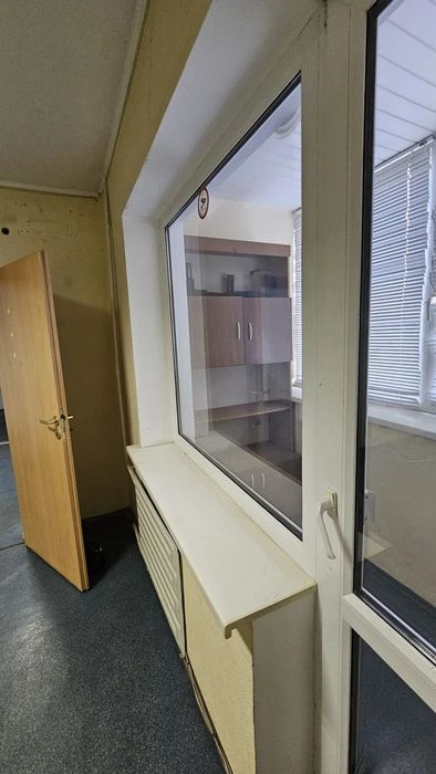 Urgent! 4th apartment in the Center of Khortytskyi district 1/9 condominium,