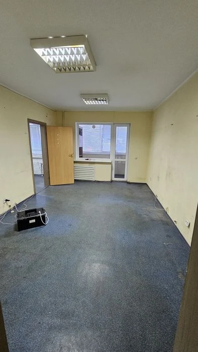 Urgent! 4th apartment in the Center of Khortytskyi district 1/9 condominium,