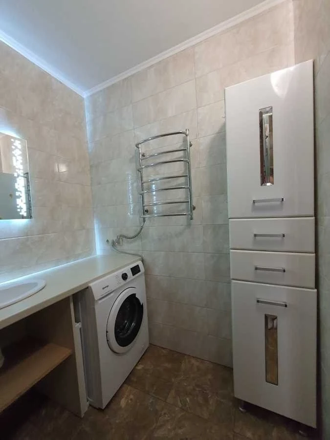 Sale of 2-room apartment of 78 m², Sergey Danchenko street, 3