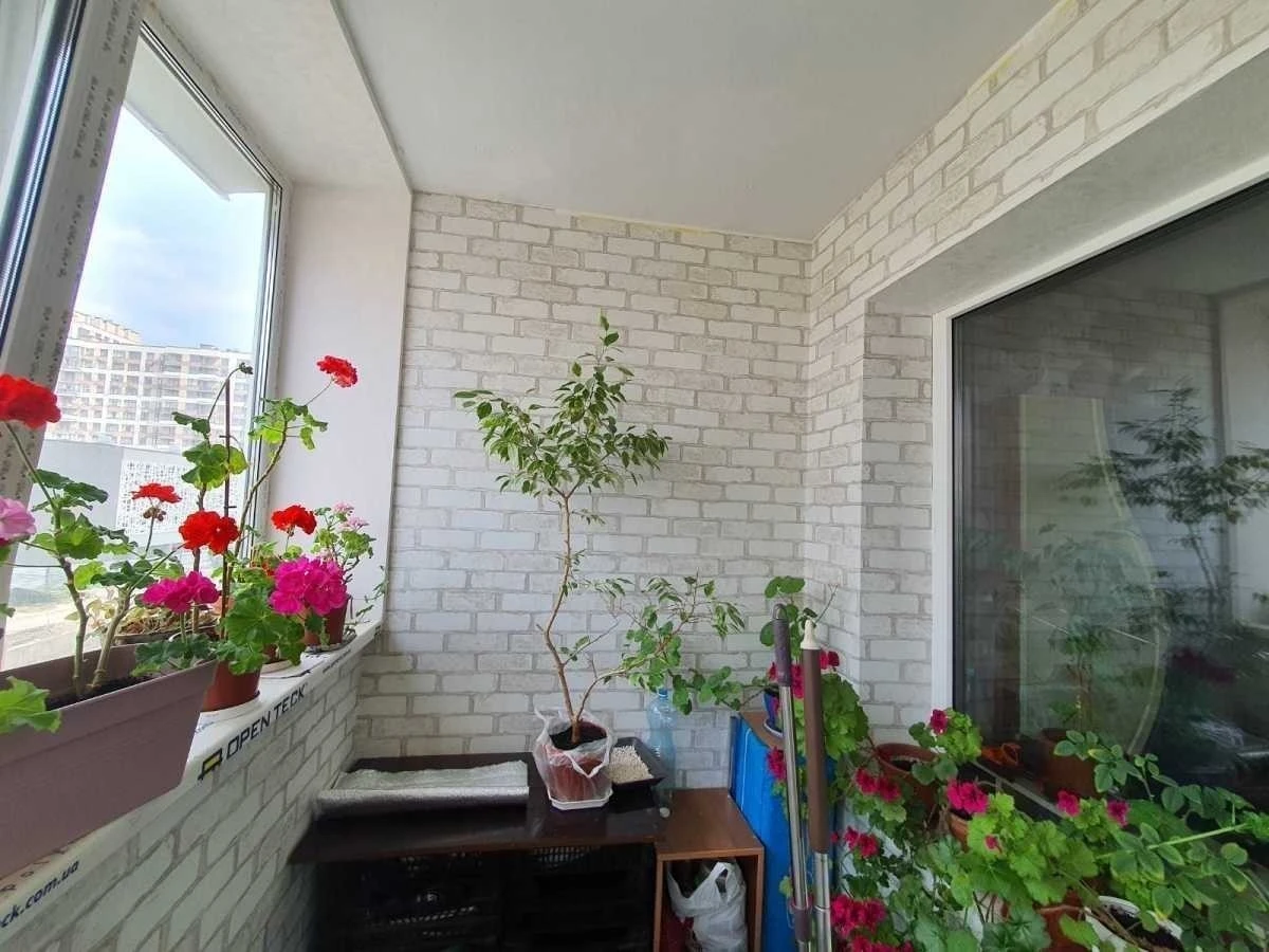Sale of 2-room apartment of 78 m², Sergey Danchenko street, 3