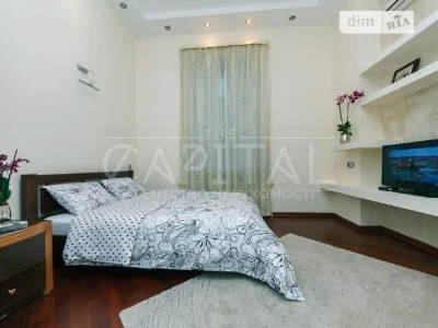 Продажа 3к квартиры 100 кв. м по ул. Лютеранская 3 • ID 3468