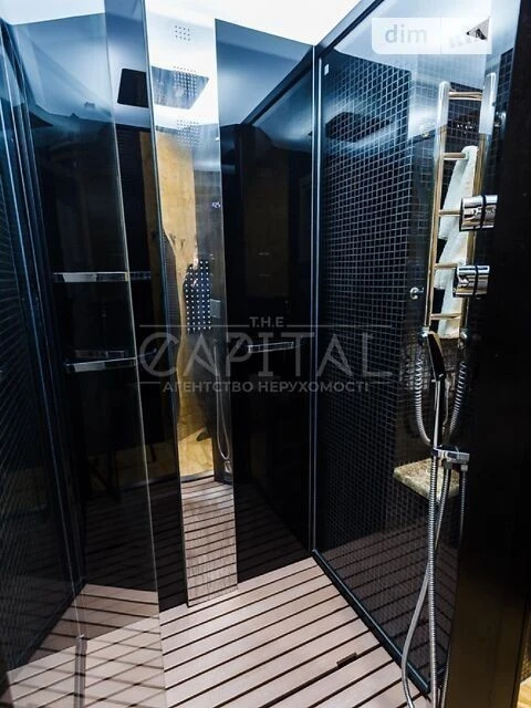 Продажа 3к квартиры 100 кв. м по ул. Лютеранская 3 • ID 3468