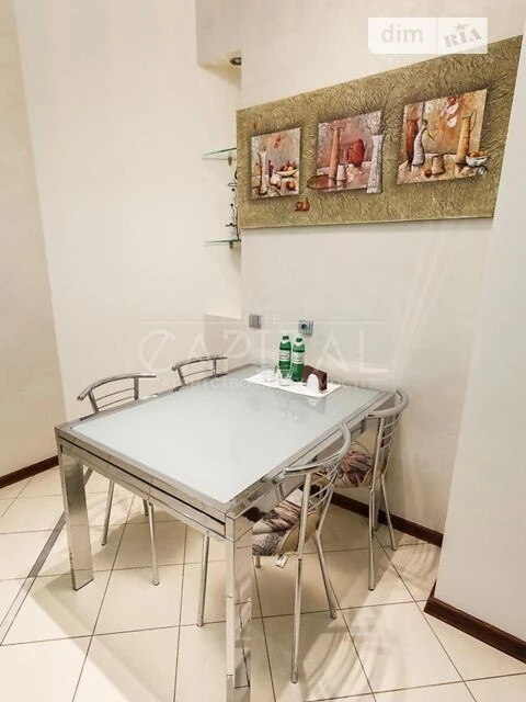 Продажа 3к квартиры 100 кв. м по ул. Лютеранская 3 • ID 3468