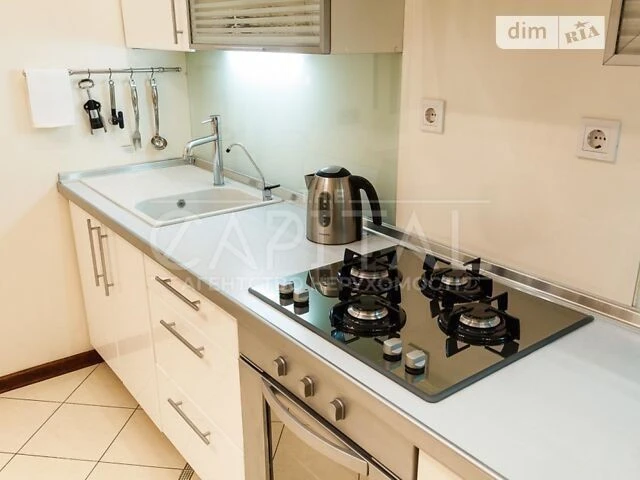 Продажа 3к квартиры 100 кв. м по ул. Лютеранская 3 • ID 3468