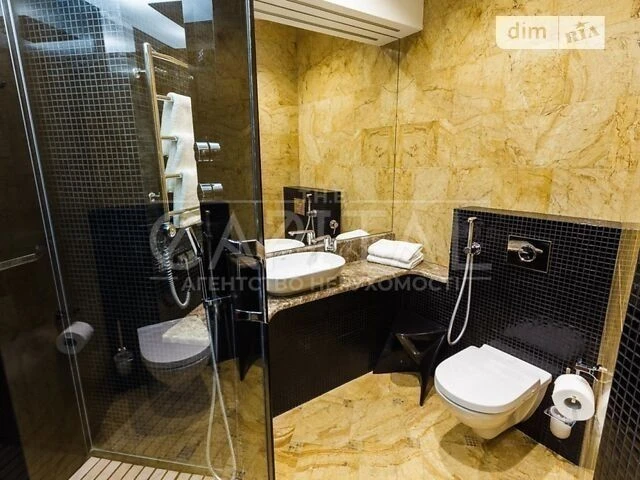 Продажа 3к квартиры 100 кв. м по ул. Лютеранская 3 • ID 3468