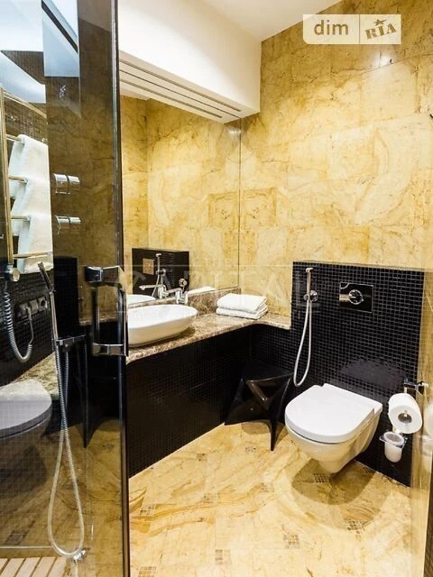 Продажа 3к квартиры 100 кв. м по ул. Лютеранская 3 • ID 3468