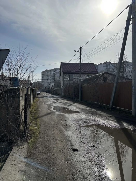 Дом на Слободке, 11 соток земли .Полный пакет документов