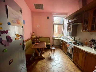 Apartment. Kharkiv, Myronositska St.