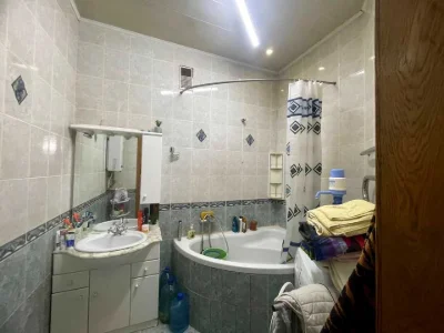 Apartment. Kharkiv, Myronositska St.
