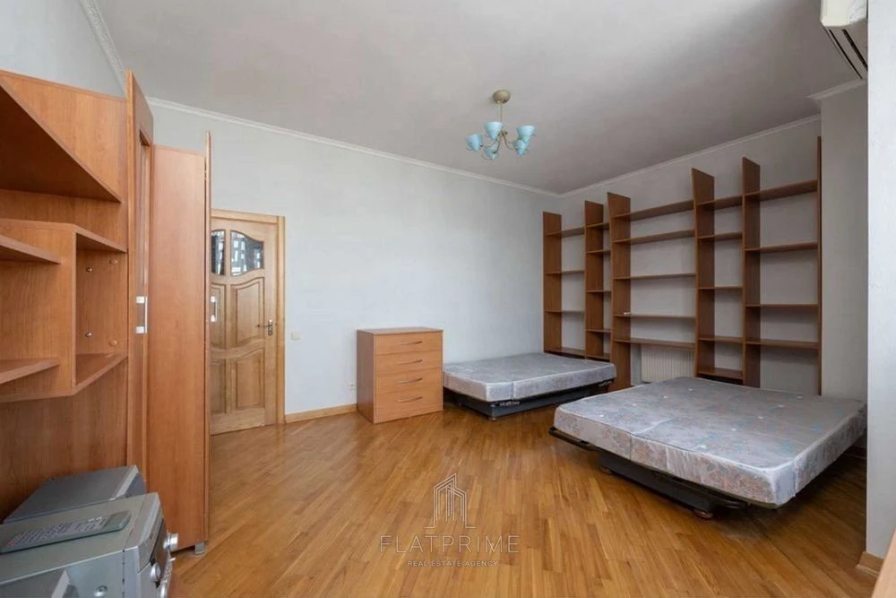 apartment 102.4m + parking 25m2 Bulvarno-Kudryavska 11a Zolo