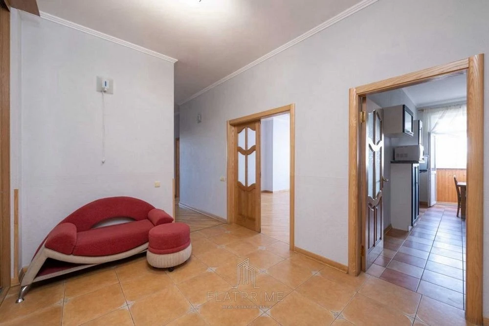 apartment 102.4m + parking 25m2 Bulvarno-Kudryavska 11a Zolo