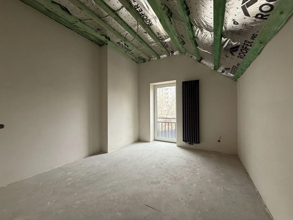 Sale of a detached house