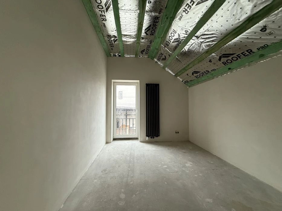 Sale of a detached house