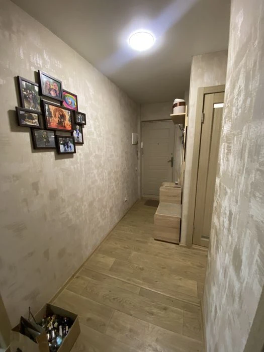 Shironintsev 38B. Renovation. Studentskaya metro station.