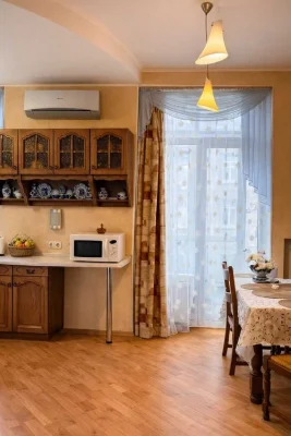 Exclusive! 3-room apartment for sale, 80 sq. m. Center, Kultury Street, me