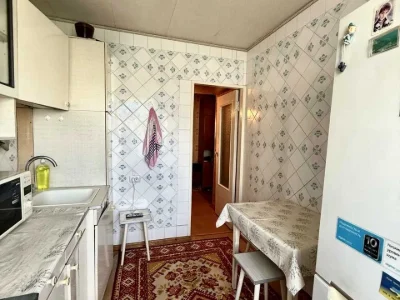 Apartment. Kharkiv, Novomyasnitskaya St.
