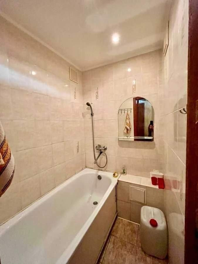 Sale of 2-room apartment 46.4 m², Akademika Tupoleva str.
