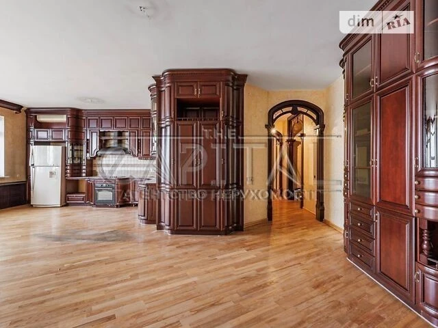 Sale of 5k apartment 215 sq. m on Bulvarno-Kudryavska street •