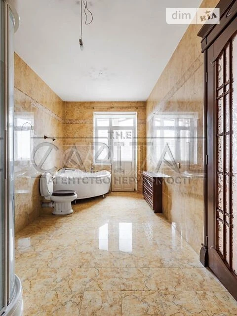 Sale of 5k apartment 215 sq. m on Bulvarno-Kudryavska street •