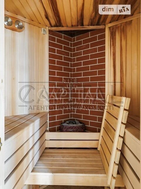 Sale of 5k apartment 215 sq. m on Bulvarno-Kudryavska street •