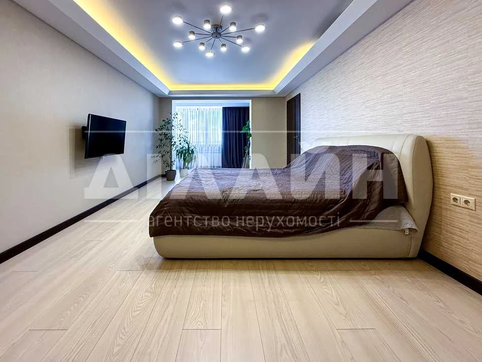 Квартира. Запорожье, Нагнибиды ул.