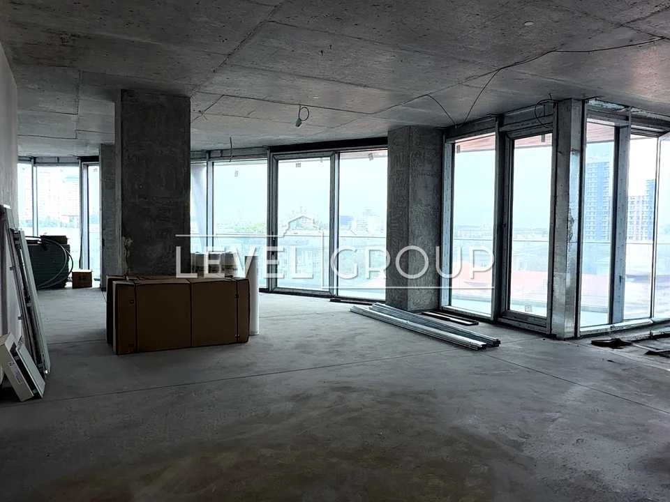 Apartment. Kyiv, John Paul II St. (Patrice Lumumba), (Building