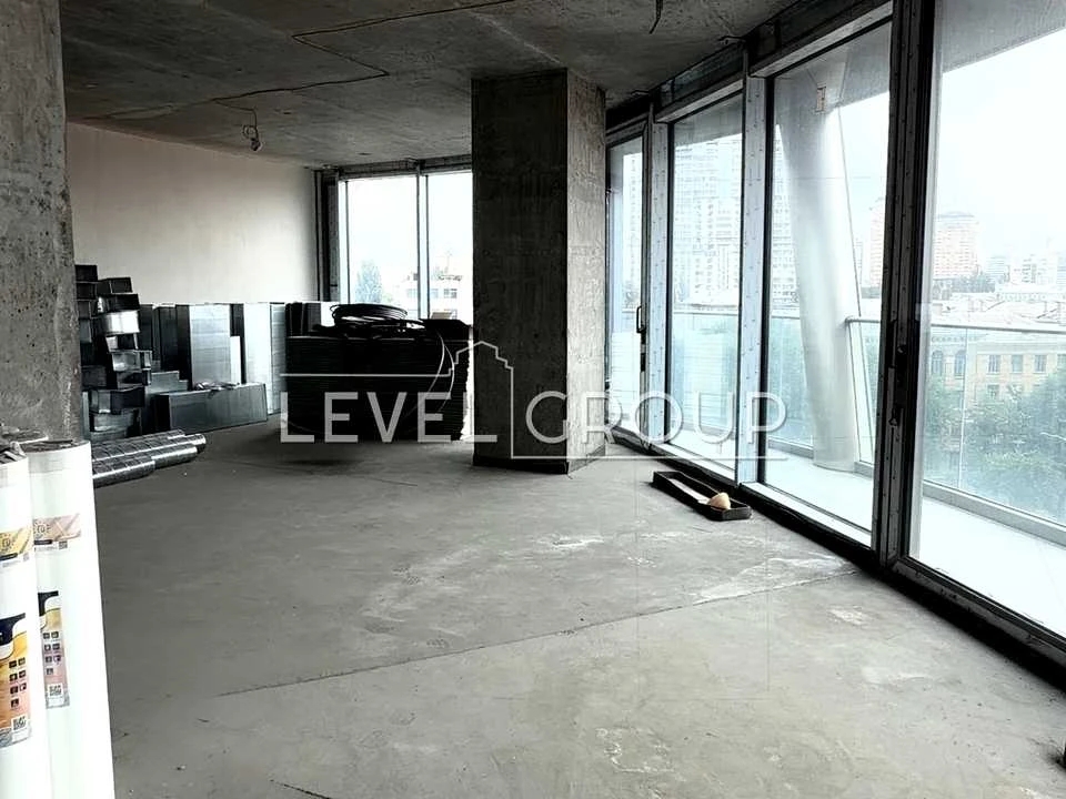 Apartment. Kyiv, John Paul II St. (Patrice Lumumba), (Building