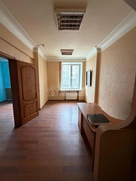 For sale / Apartment / Pavlivskyi Maidan Square, Center, Kharkiv