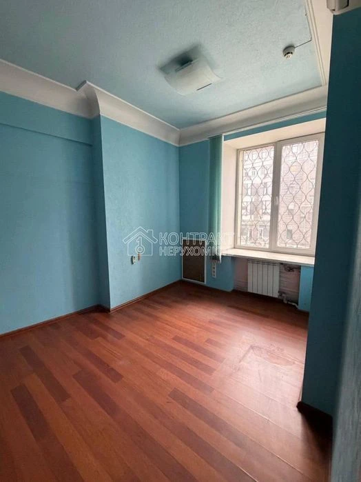 For sale / Apartment / Pavlivskyi Maidan Square, Center, Kharkiv