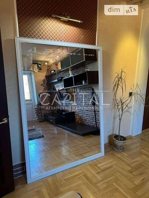 Sale of 2-room apartment 60 sq. m. on Pavla Zagrebelnogo str. 11 •