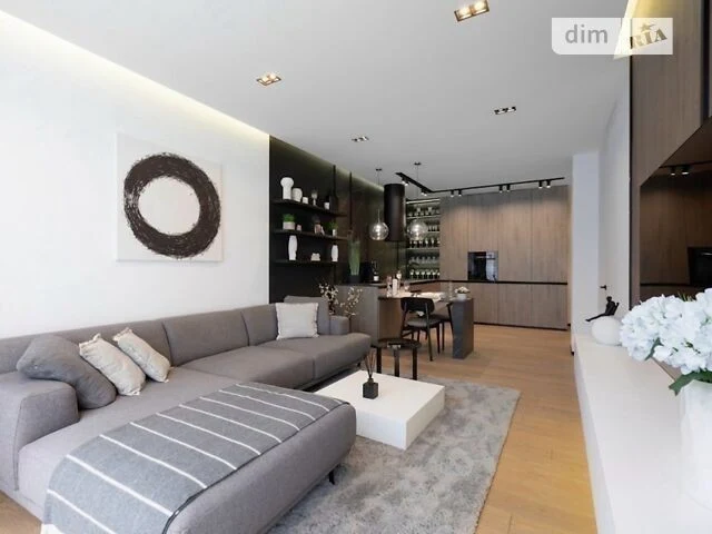 Sale of 1-room apartment 52 sq. m. on Andriy Verkhoglyada St. 15B •
