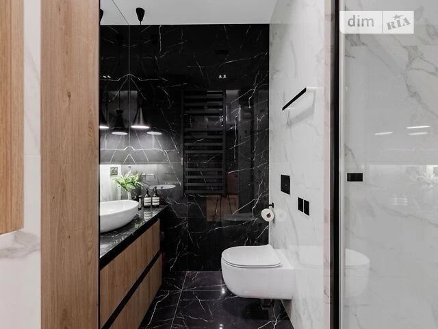 Sale of 1-room apartment 52 sq. m. on Andriy Verkhoglyada St. 15B •