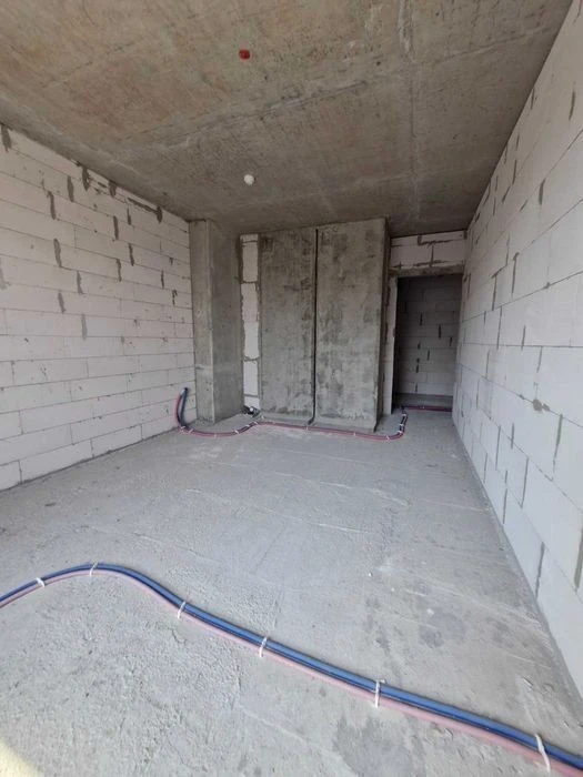 1-room apartment for sale in the Podil Plaza & Residence residential complex.