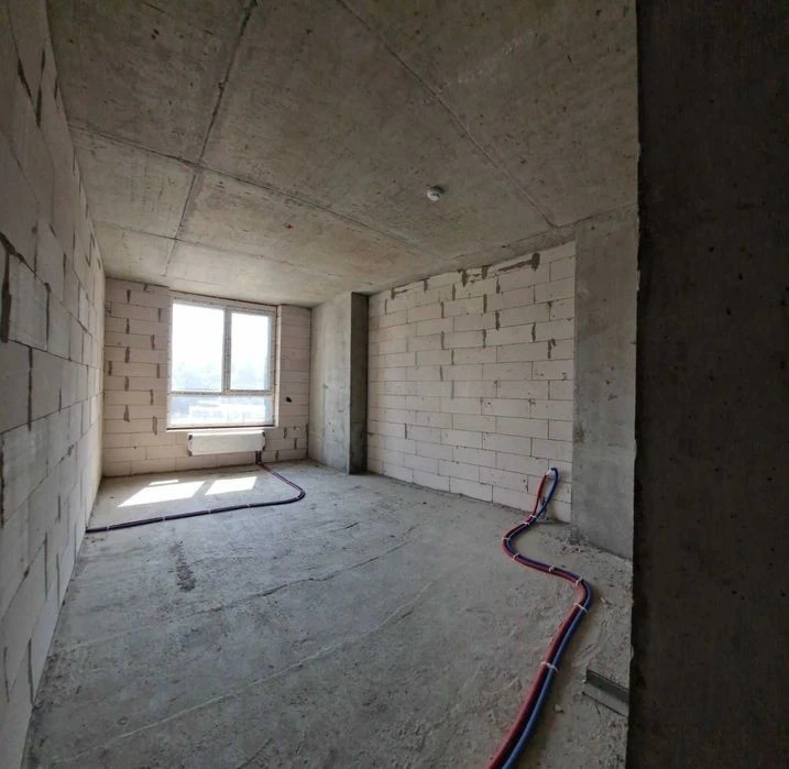1-room apartment for sale in the Podil Plaza & Residence residential complex.