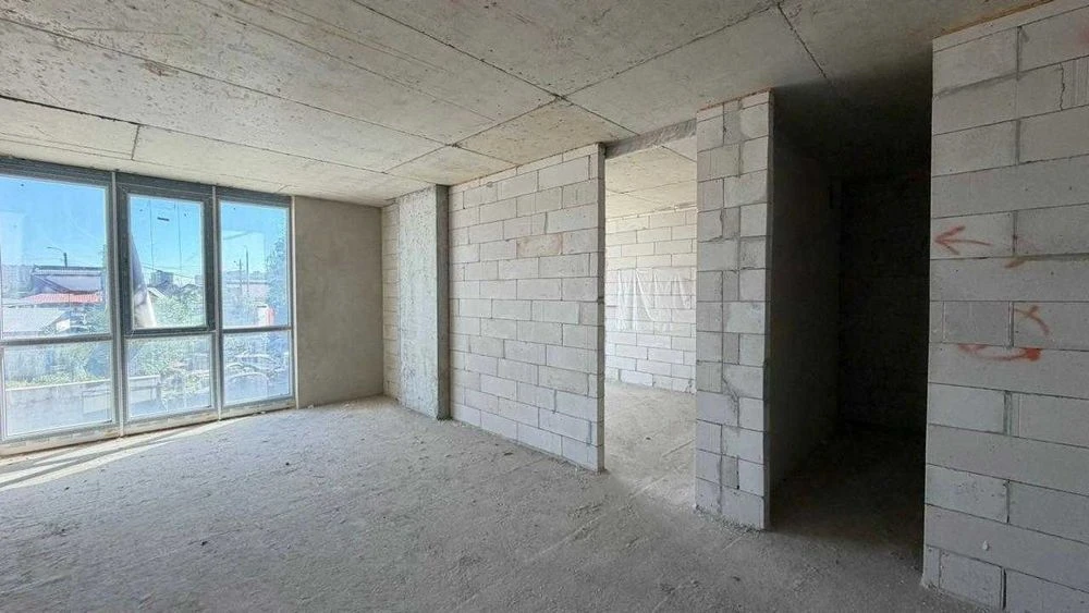 Gas, 2nd floor, 86 m² - spacious apartment in the residential complex "Parkova Aleya"