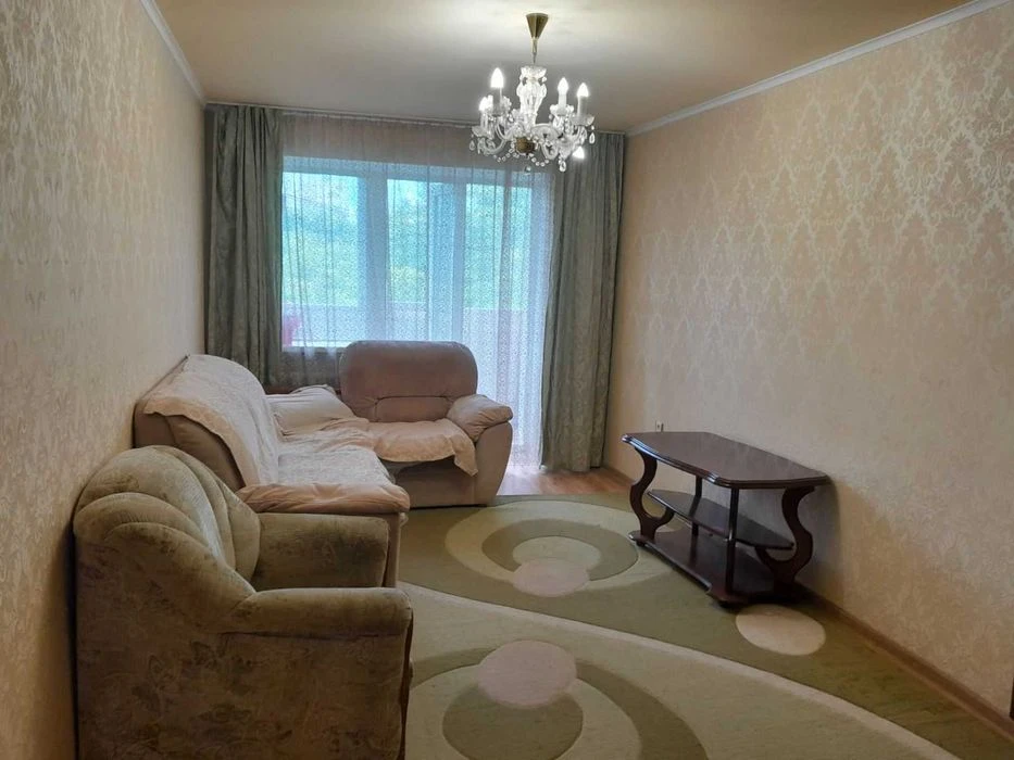 3-room apartment for sale in the center | 5/9, 59m2, gas | metro Naukov