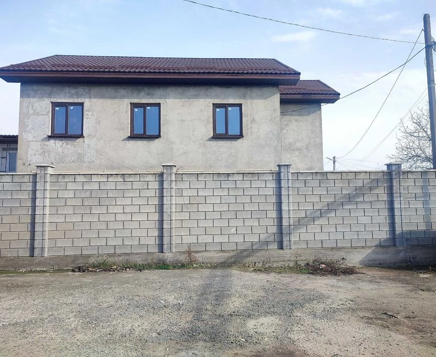 A two-story house on Slobodka is for sale.