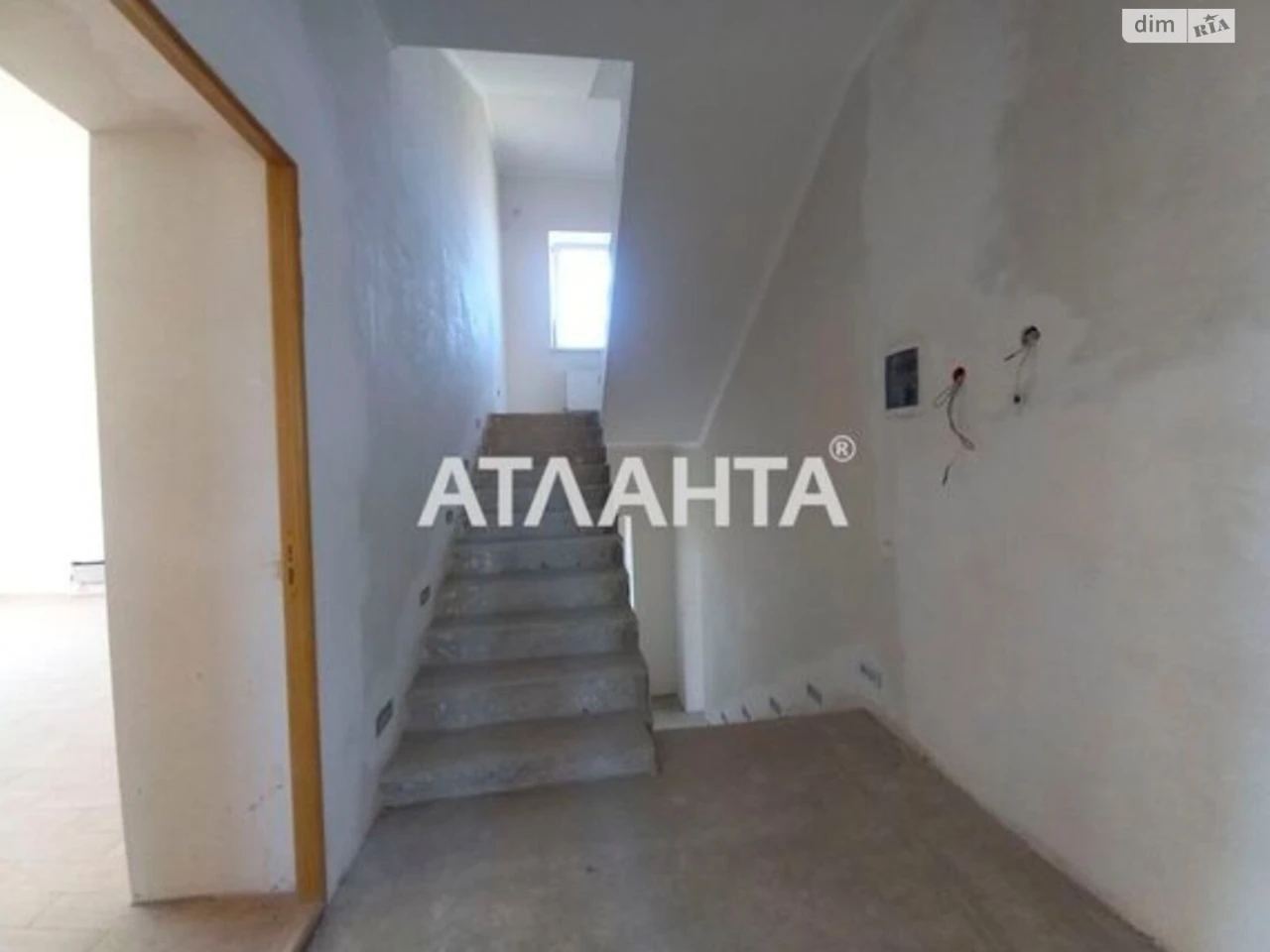 House for sale Sauvignon