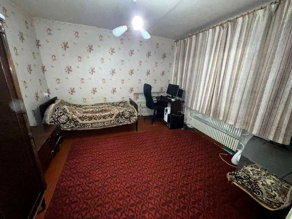 Apartment. Dnipro, Heroiv Avenue.