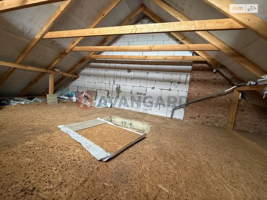 A quality house for sale in a good location in the city.
