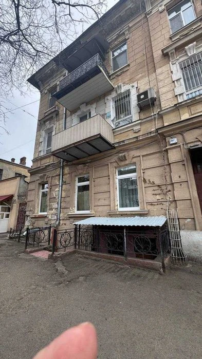 Центр ул Пастера 4-х комнатная квартира с ремонтом ВП